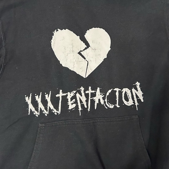 Black xxxtentacion hoodie - Picture 1 of 4